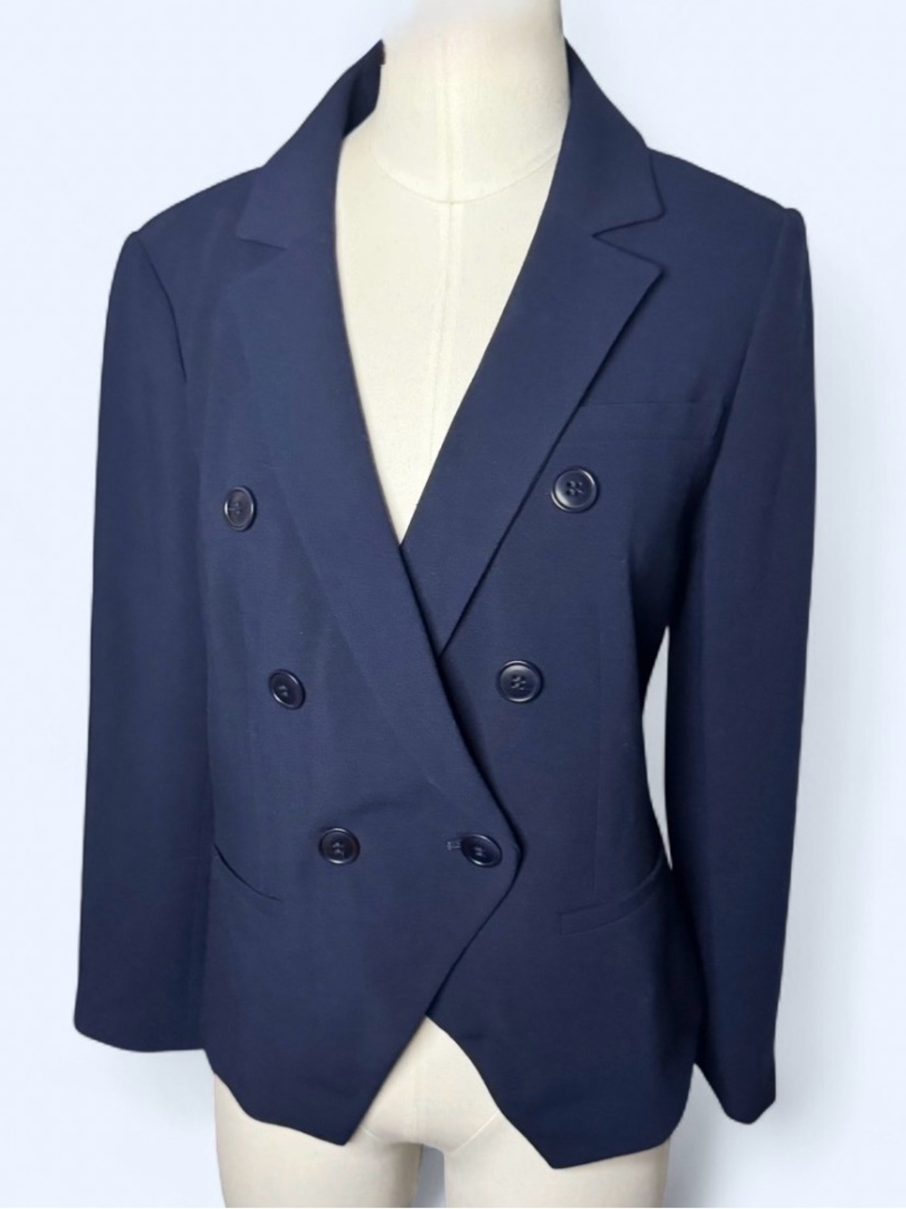 Chelsea28 Navy Double-Breasted slightly cropped Blazer size small